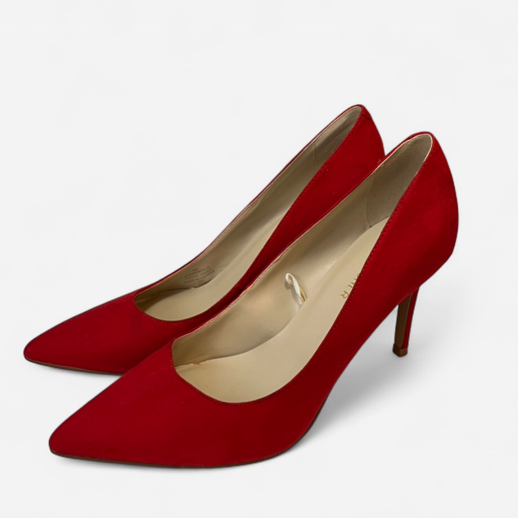 Marc Fisher Red Faux Suede Pumps Stilettos Classic Pointed Toe Size 9